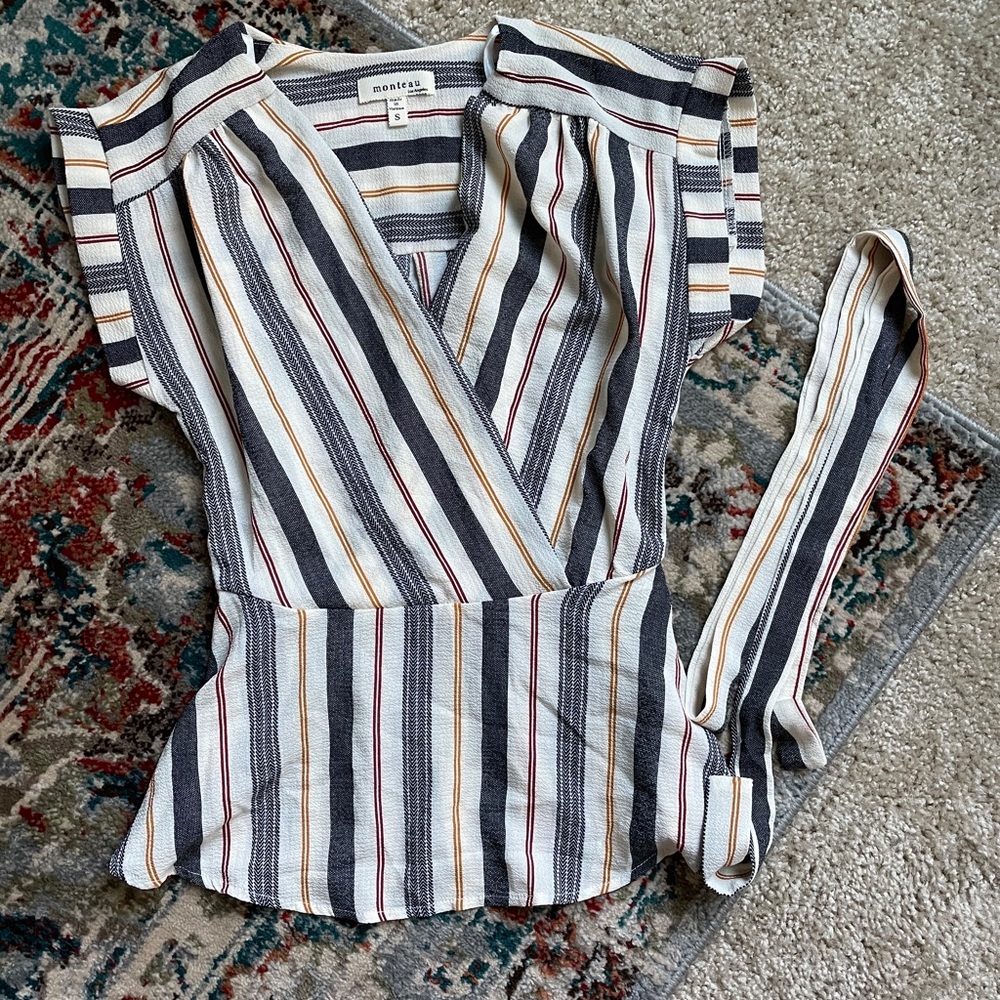 Striped Top - Picture 4 of 4